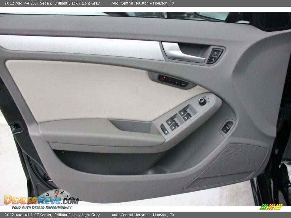 2012 Audi A4 2.0T Sedan Brilliant Black / Light Gray Photo #11