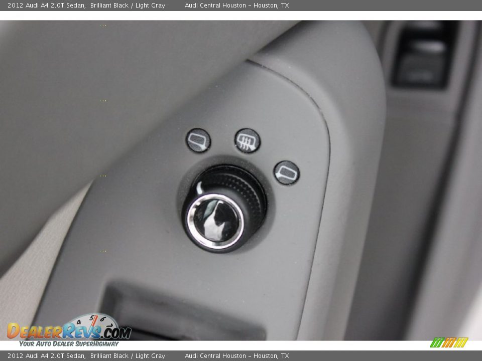 2012 Audi A4 2.0T Sedan Brilliant Black / Light Gray Photo #13