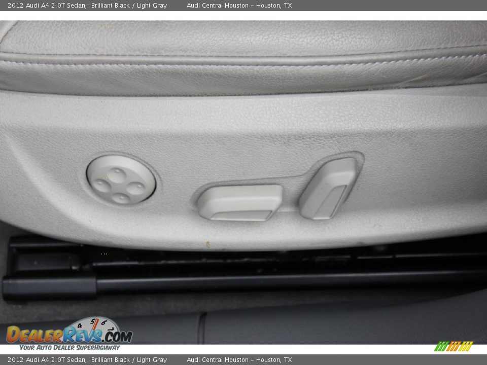 2012 Audi A4 2.0T Sedan Brilliant Black / Light Gray Photo #14
