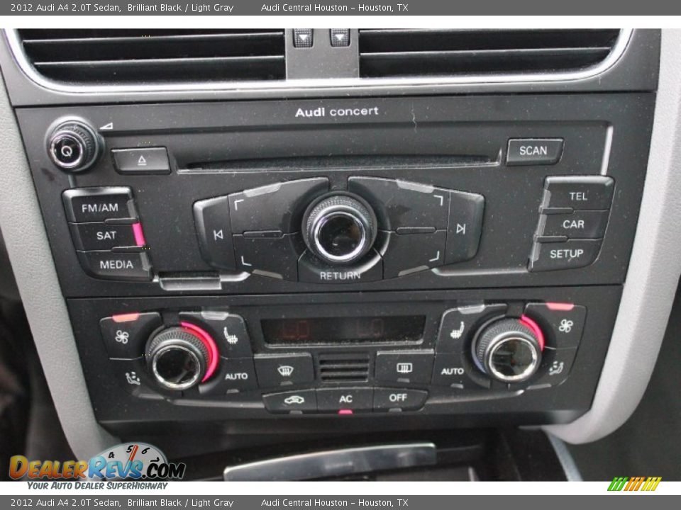 2012 Audi A4 2.0T Sedan Brilliant Black / Light Gray Photo #19