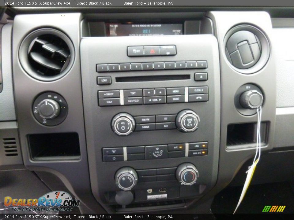 2014 Ford F150 STX SuperCrew 4x4 Tuxedo Black / Black Photo #14
