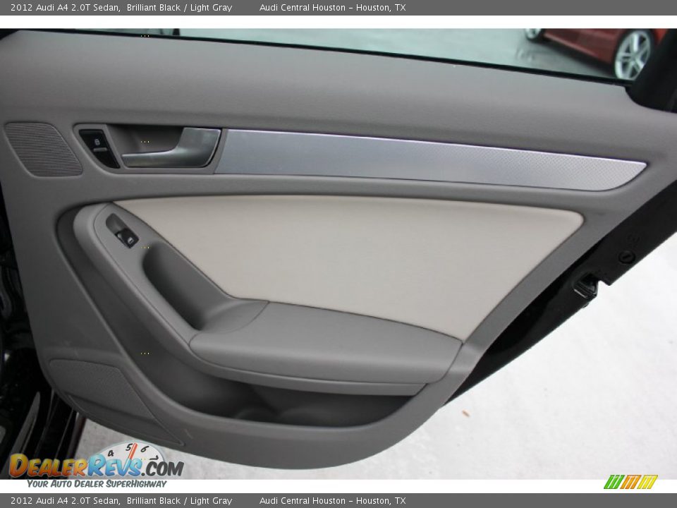 2012 Audi A4 2.0T Sedan Brilliant Black / Light Gray Photo #34
