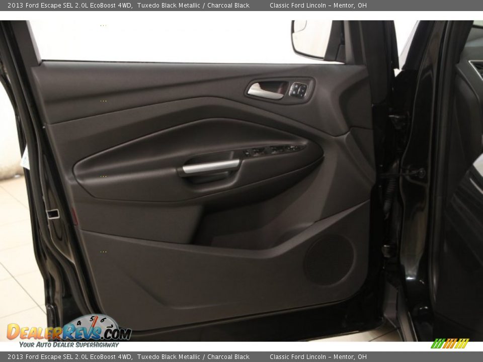 2013 Ford Escape SEL 2.0L EcoBoost 4WD Tuxedo Black Metallic / Charcoal Black Photo #4