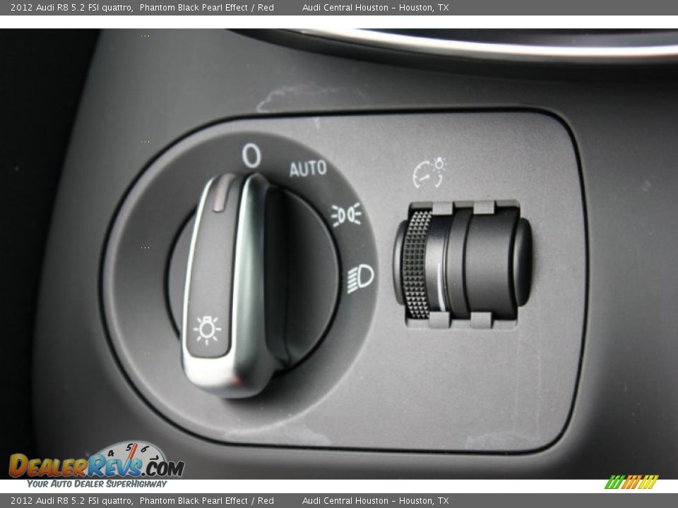 Controls of 2012 Audi R8 5.2 FSI quattro Photo #35
