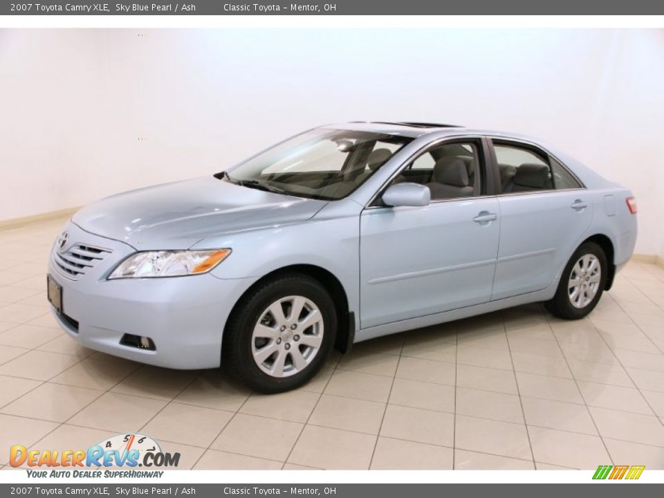 2007 Toyota Camry XLE Sky Blue Pearl / Ash Photo #3