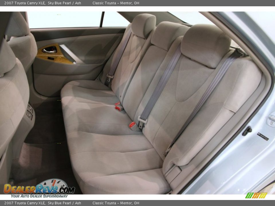 2007 Toyota Camry XLE Sky Blue Pearl / Ash Photo #14
