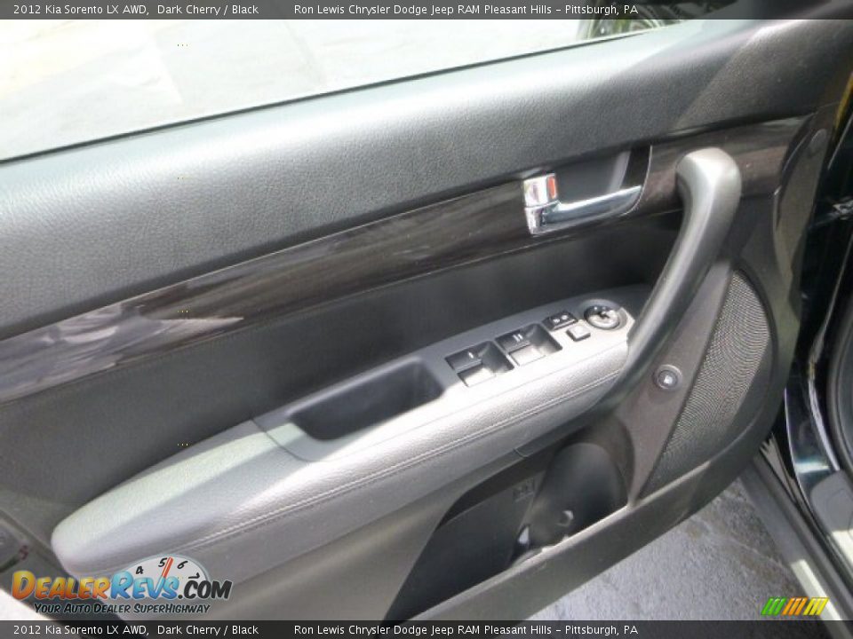 2012 Kia Sorento LX AWD Dark Cherry / Black Photo #14