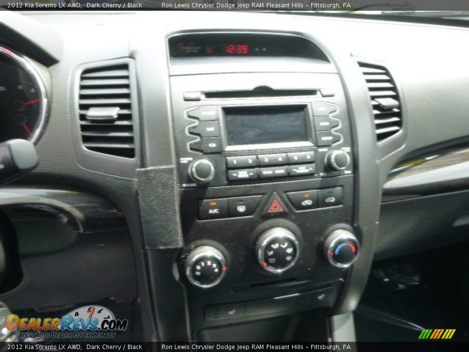 2012 Kia Sorento LX AWD Dark Cherry / Black Photo #17