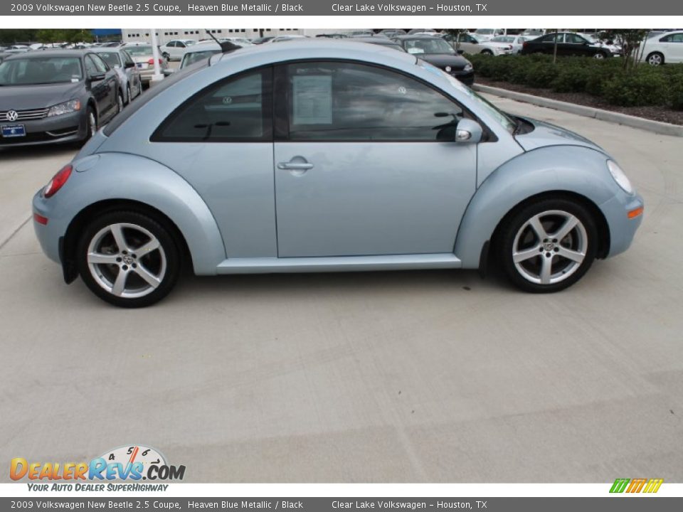 2009 Volkswagen New Beetle 2.5 Coupe Heaven Blue Metallic / Black Photo #10