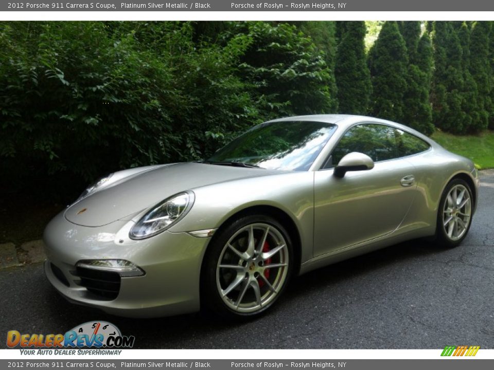 Front 3/4 View of 2012 Porsche 911 Carrera S Coupe Photo #1