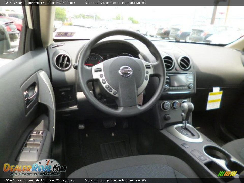 2014 Nissan Rogue Select S Pearl White / Black Photo #14