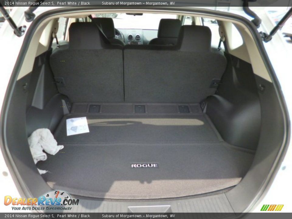 2014 Nissan Rogue Select S Pearl White / Black Photo #12
