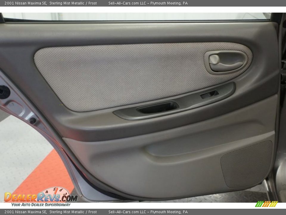 2001 Nissan Maxima SE Sterling Mist Metallic / Frost Photo #18