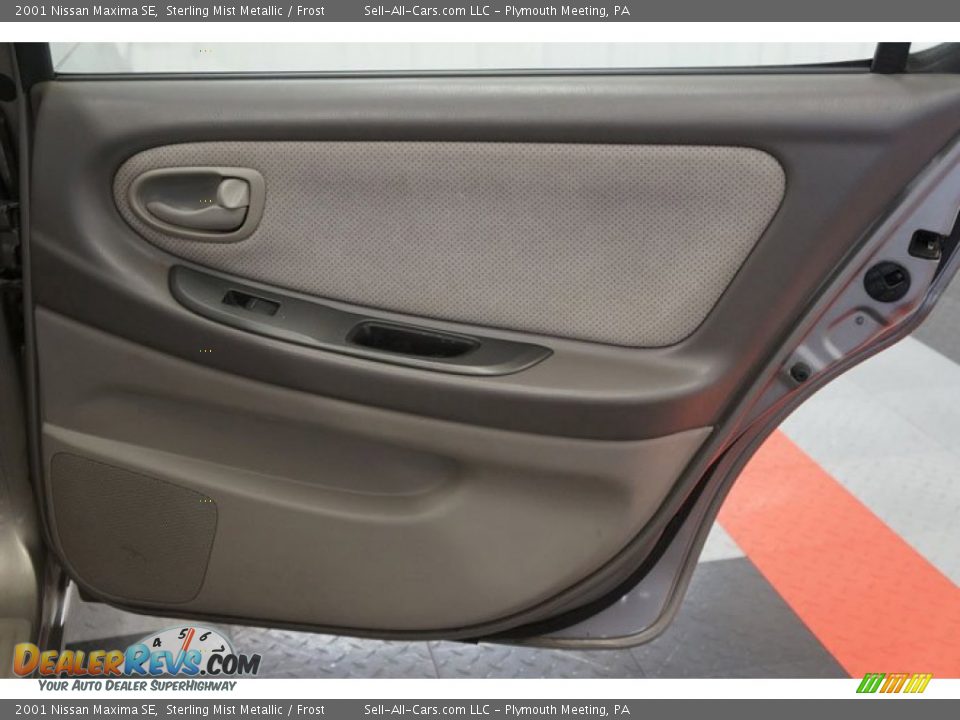 2001 Nissan Maxima SE Sterling Mist Metallic / Frost Photo #19