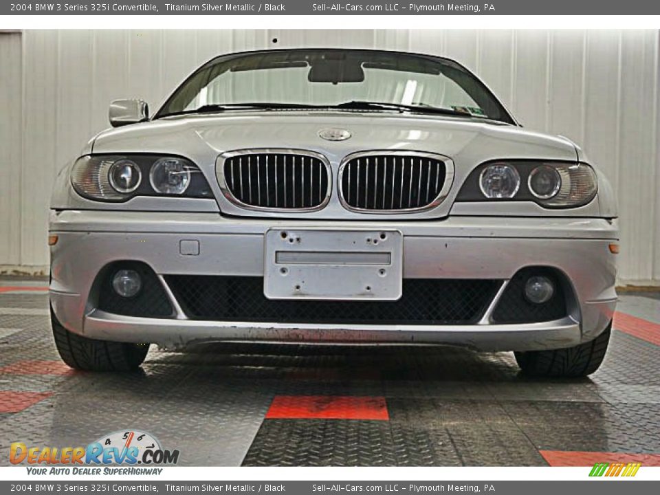 2004 BMW 3 Series 325i Convertible Titanium Silver Metallic / Black Photo #3