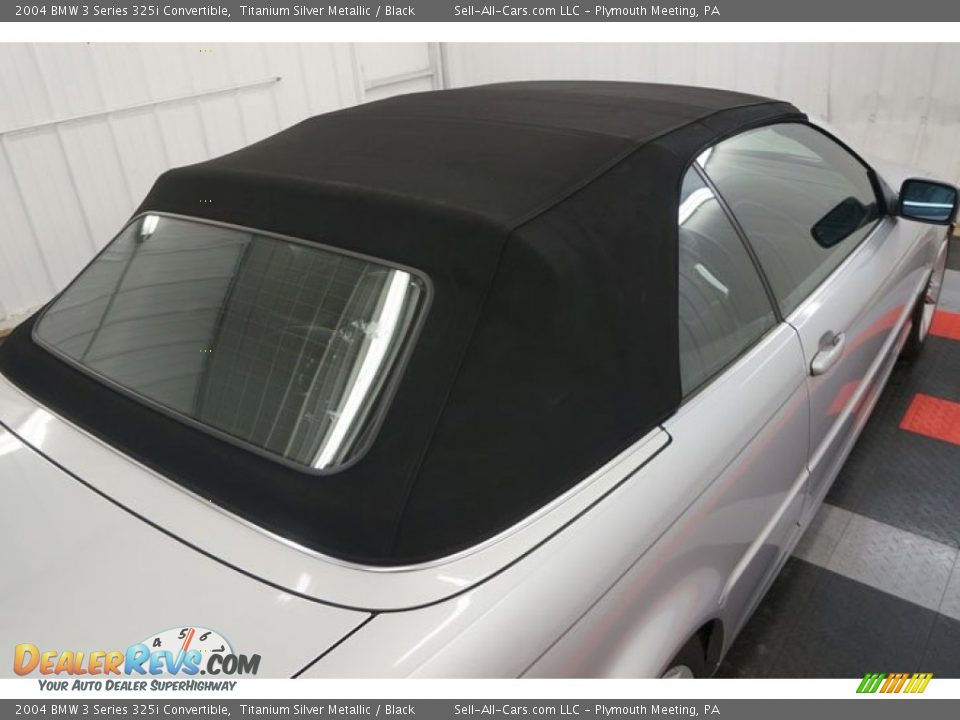 2004 BMW 3 Series 325i Convertible Titanium Silver Metallic / Black Photo #19