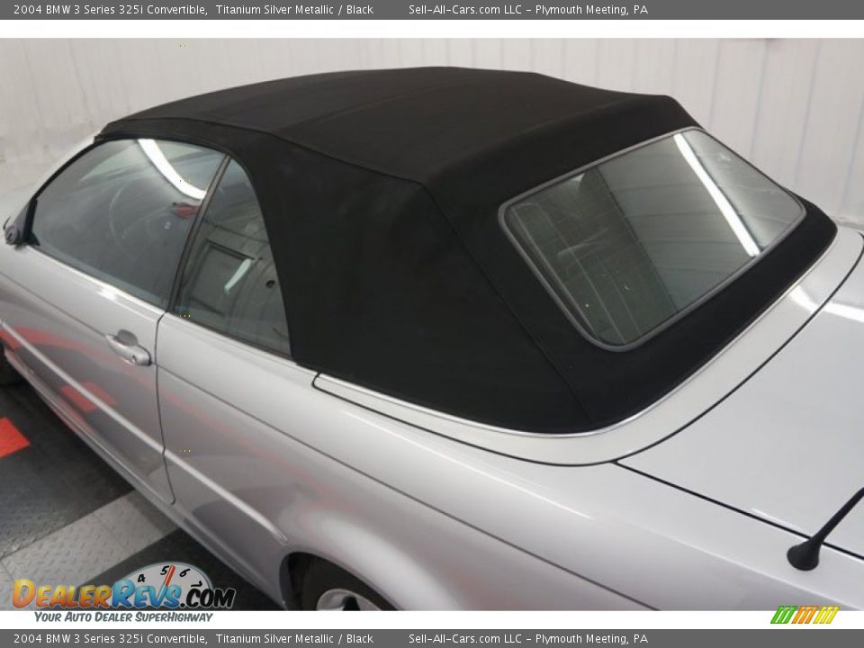 2004 BMW 3 Series 325i Convertible Titanium Silver Metallic / Black Photo #21
