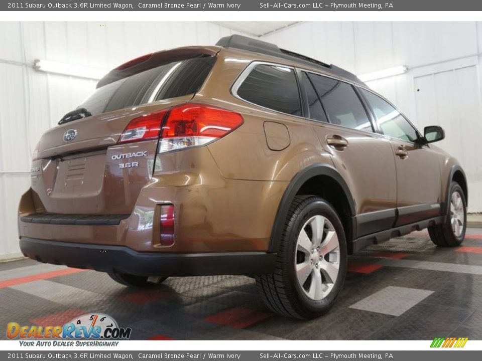 2011 Subaru Outback 3.6R Limited Wagon Caramel Bronze Pearl / Warm Ivory Photo #10