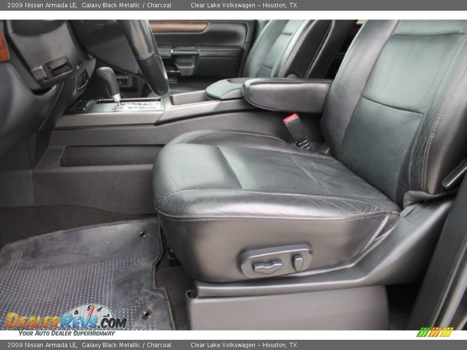 2009 Nissan Armada LE Galaxy Black Metallic / Charcoal Photo #15