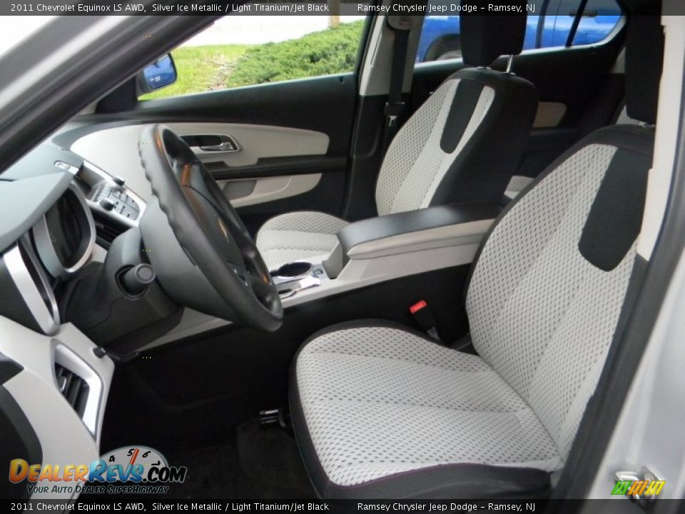 2011 Chevrolet Equinox LS AWD Silver Ice Metallic / Light Titanium/Jet Black Photo #12