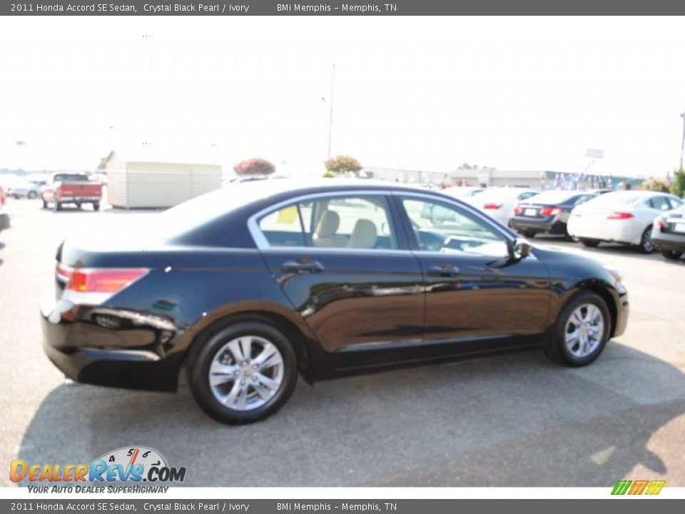 2011 Honda Accord SE Sedan Crystal Black Pearl / Ivory Photo #3