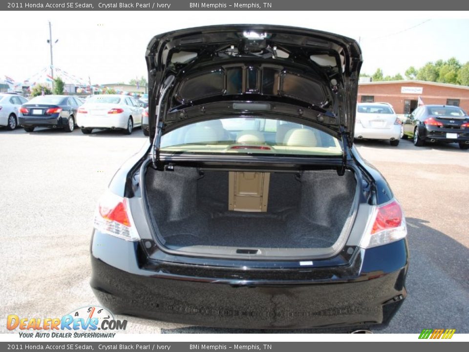 2011 Honda Accord SE Sedan Crystal Black Pearl / Ivory Photo #13