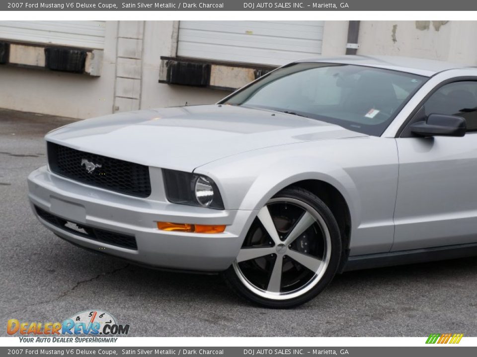 2007 Ford Mustang V6 Deluxe Coupe Satin Silver Metallic / Dark Charcoal Photo #17