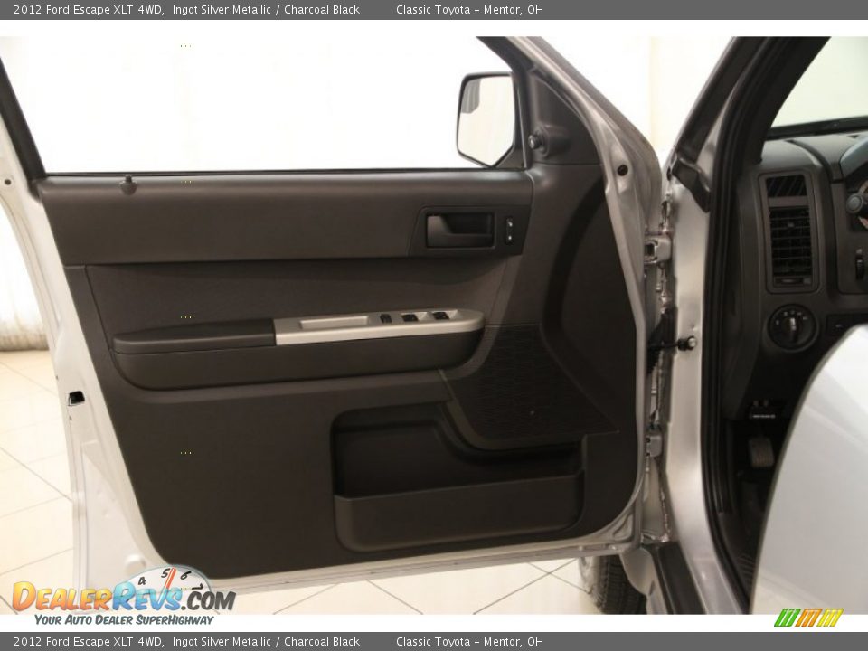 2012 Ford Escape XLT 4WD Ingot Silver Metallic / Charcoal Black Photo #5