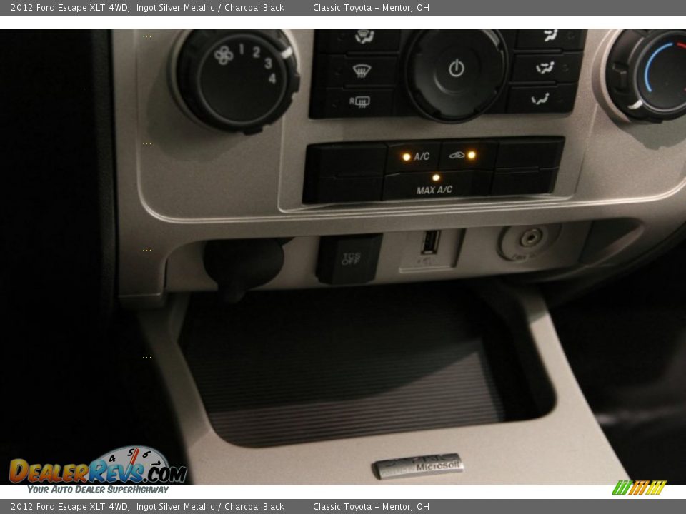 2012 Ford Escape XLT 4WD Ingot Silver Metallic / Charcoal Black Photo #13