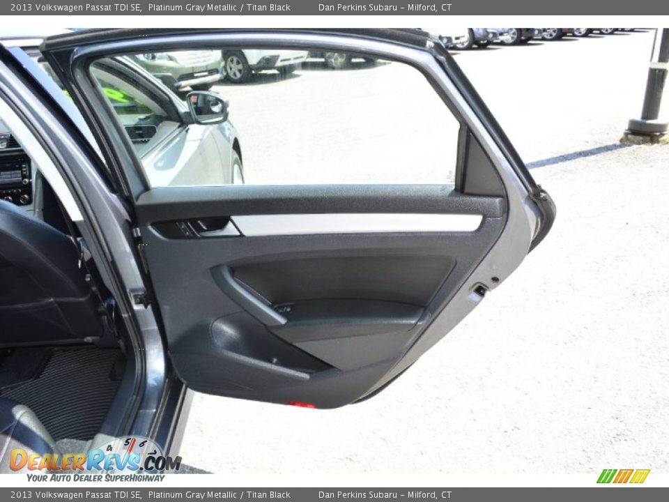2013 Volkswagen Passat TDI SE Platinum Gray Metallic / Titan Black Photo #17