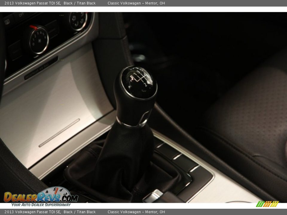 2013 Volkswagen Passat TDI SE Black / Titan Black Photo #9