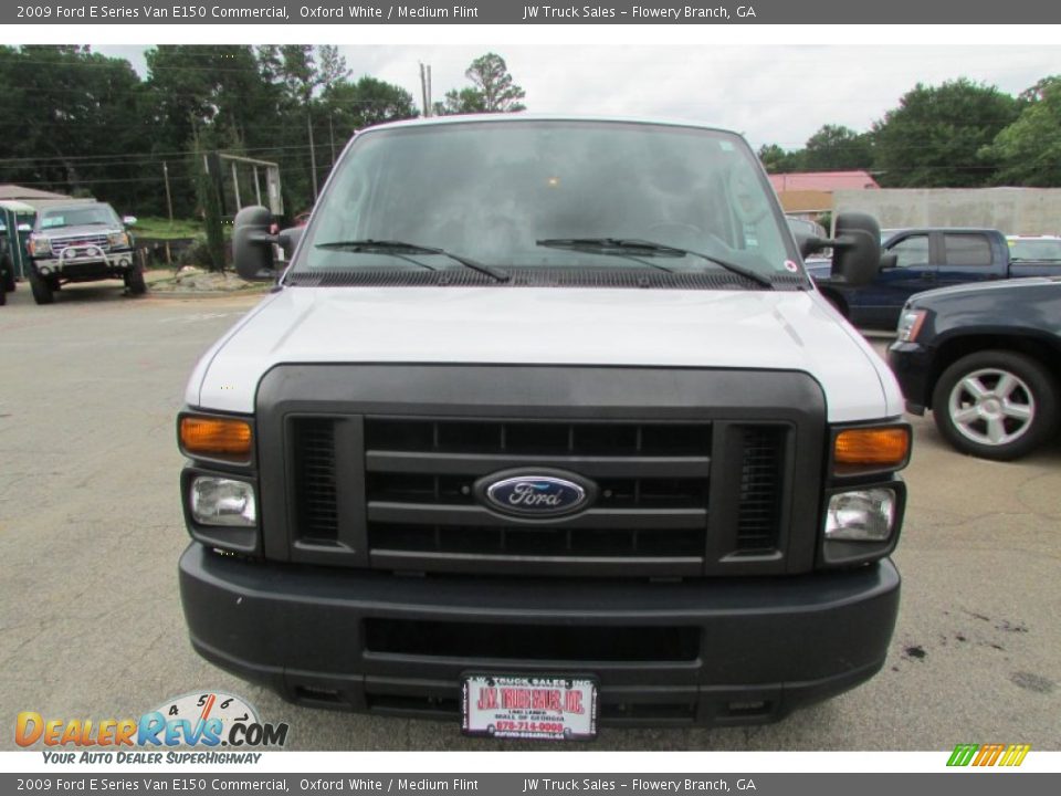 2009 Ford E Series Van E150 Commercial Oxford White / Medium Flint Photo #7