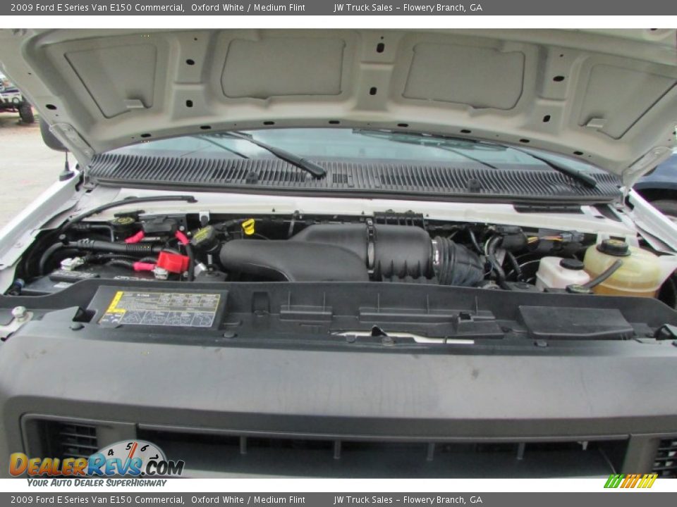 2009 Ford E Series Van E150 Commercial Oxford White / Medium Flint Photo #8