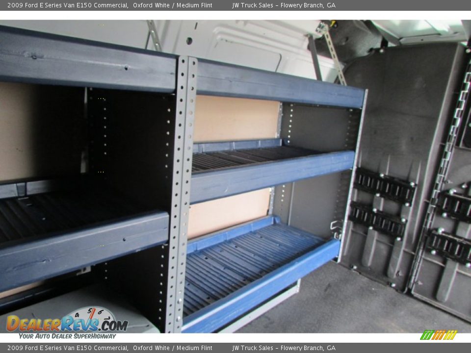 2009 Ford E Series Van E150 Commercial Oxford White / Medium Flint Photo #26