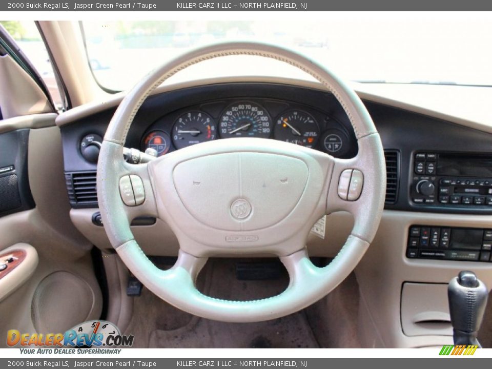 2000 Buick Regal LS Jasper Green Pearl / Taupe Photo #17