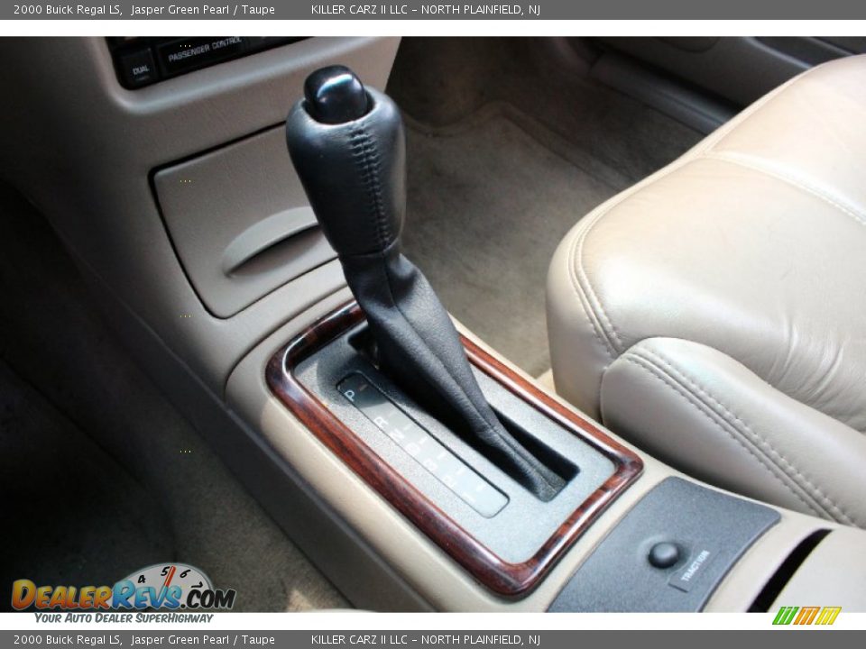 2000 Buick Regal LS Jasper Green Pearl / Taupe Photo #21