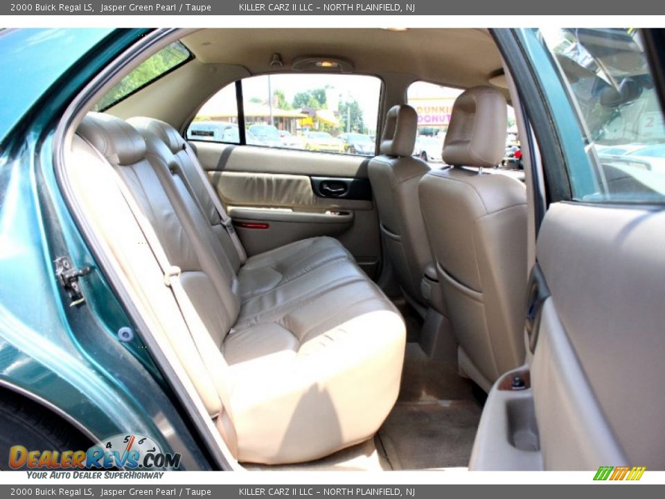 2000 Buick Regal LS Jasper Green Pearl / Taupe Photo #28