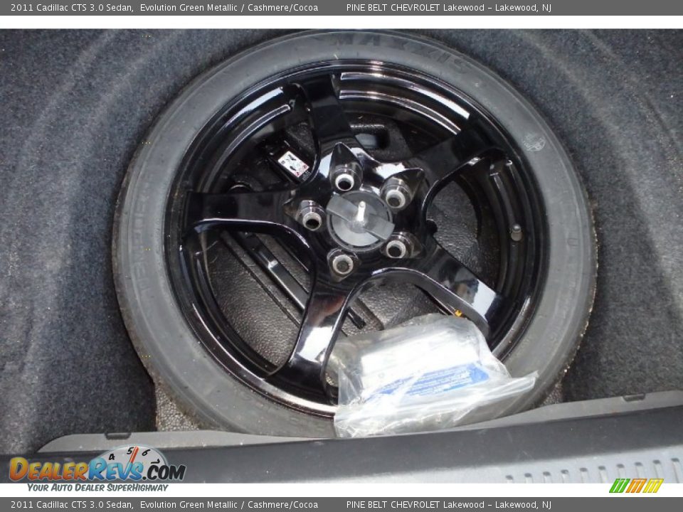 2011 Cadillac CTS 3.0 Sedan Evolution Green Metallic / Cashmere/Cocoa Photo #25