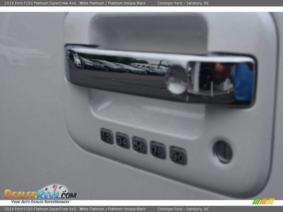2014 Ford F150 Platinum SuperCrew 4x4 White Platinum / Platinum Unique Black Photo #14