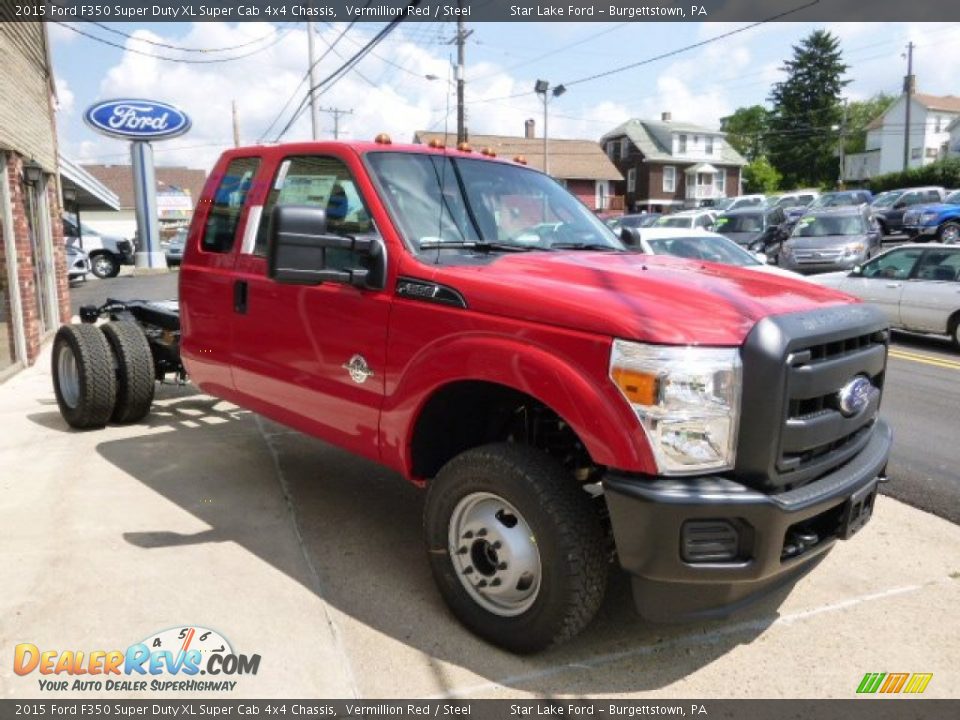 2015 Ford F350 Super Duty XL Super Cab 4x4 Chassis Vermillion Red / Steel Photo #3