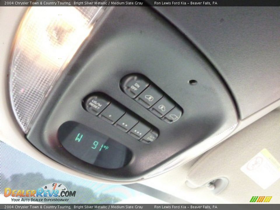 2004 Chrysler Town & Country Touring Bright Silver Metallic / Medium Slate Gray Photo #19