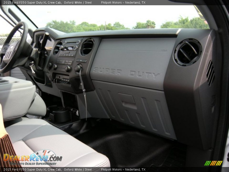 2015 Ford F350 Super Duty XL Crew Cab Oxford White / Steel Photo #17