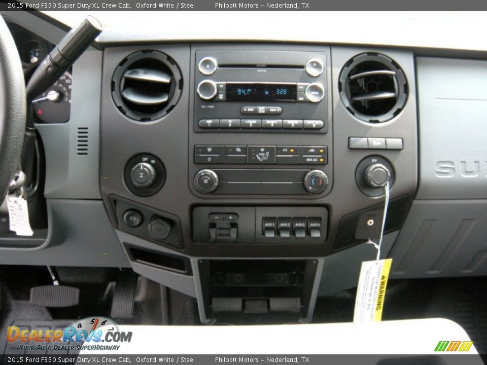 2015 Ford F350 Super Duty XL Crew Cab Oxford White / Steel Photo #25