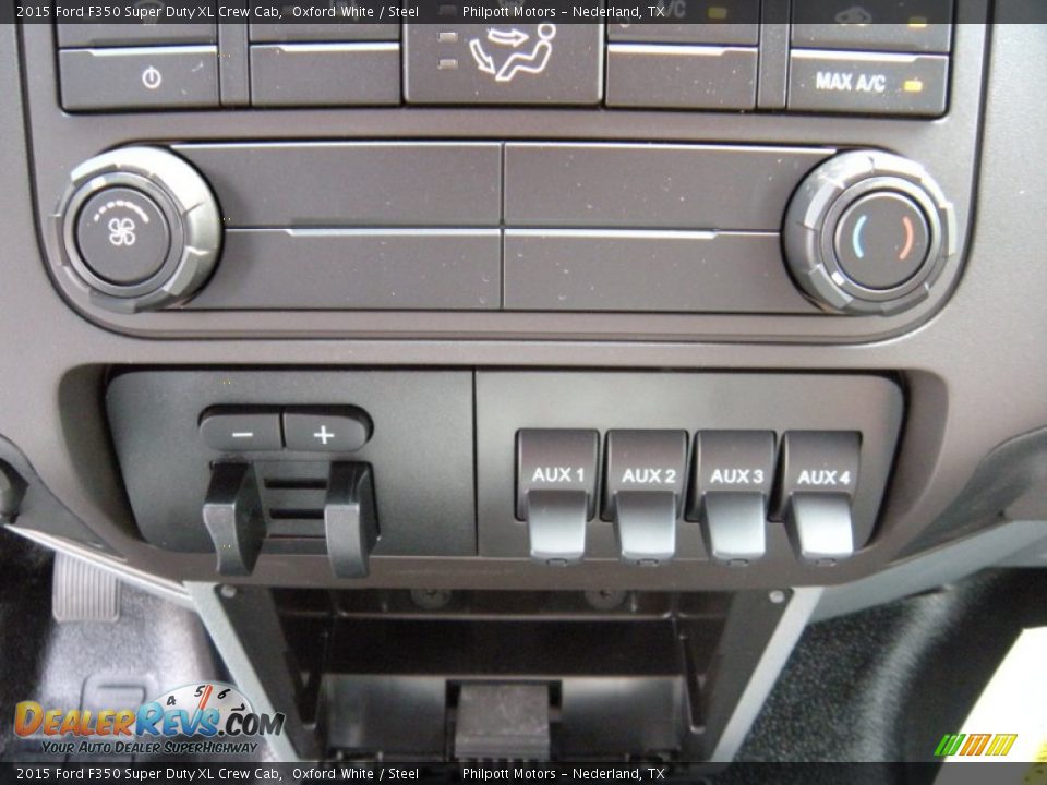 2015 Ford F350 Super Duty XL Crew Cab Oxford White / Steel Photo #27