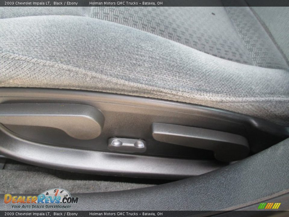 2009 Chevrolet Impala LT Black / Ebony Photo #6