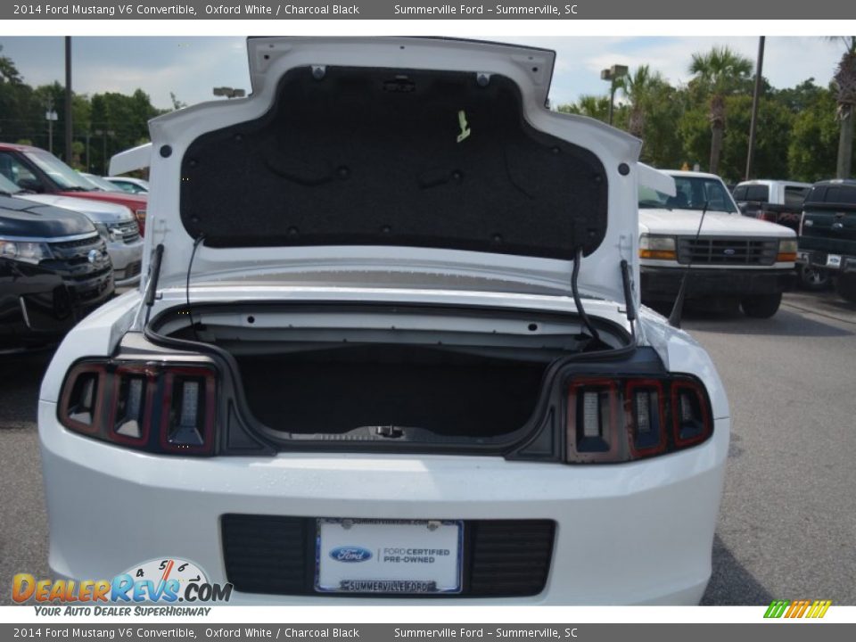 2014 Ford Mustang V6 Convertible Oxford White / Charcoal Black Photo #19