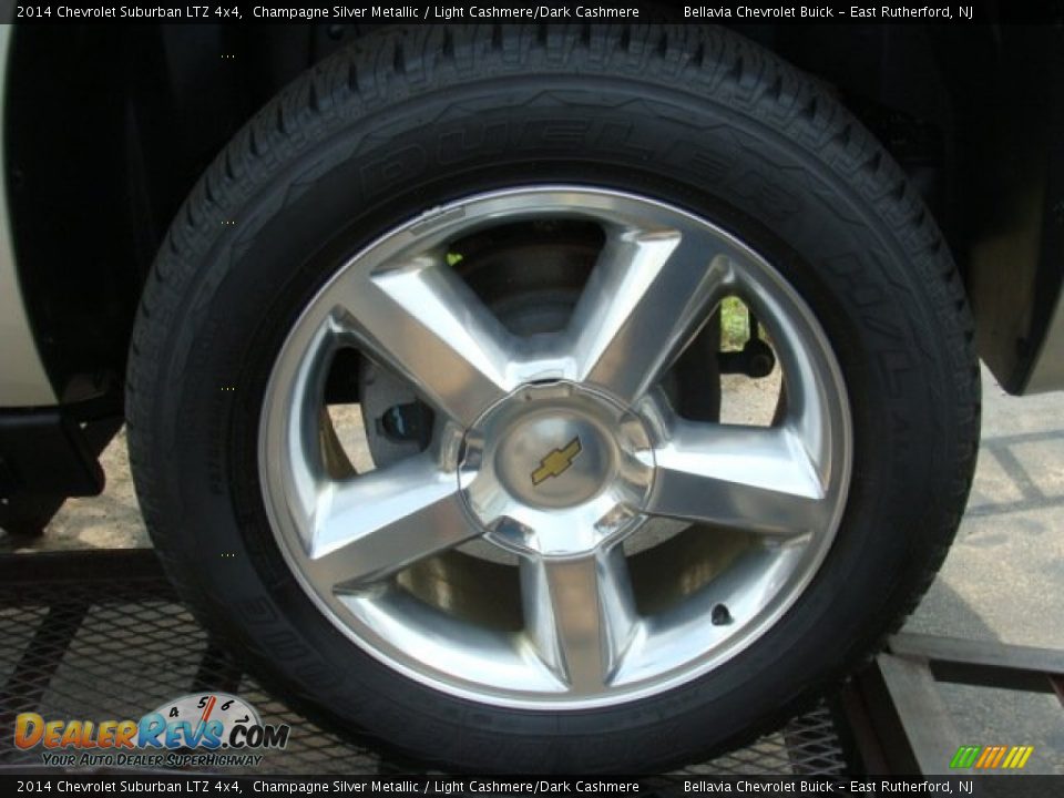 2014 Chevrolet Suburban LTZ 4x4 Champagne Silver Metallic / Light Cashmere/Dark Cashmere Photo #14