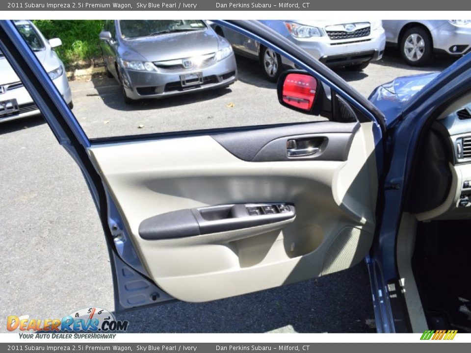 2011 Subaru Impreza 2.5i Premium Wagon Sky Blue Pearl / Ivory Photo #19