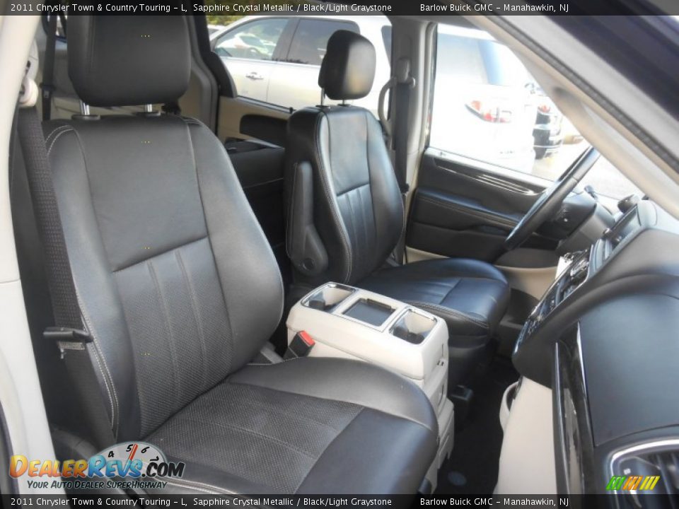 2011 Chrysler Town & Country Touring - L Sapphire Crystal Metallic / Black/Light Graystone Photo #22