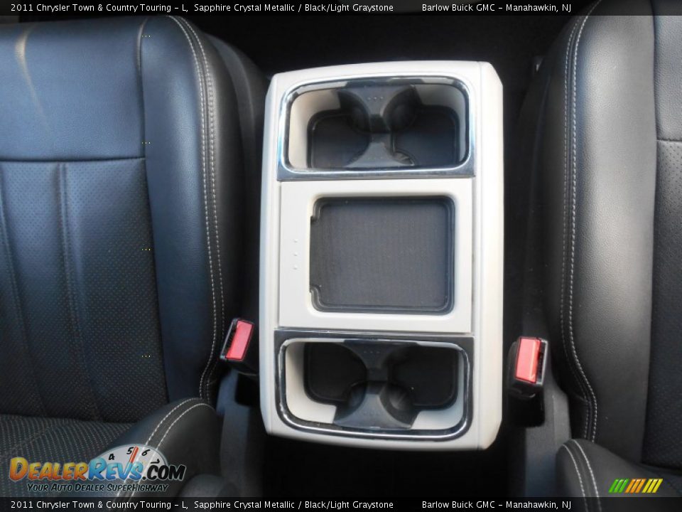 2011 Chrysler Town & Country Touring - L Sapphire Crystal Metallic / Black/Light Graystone Photo #23